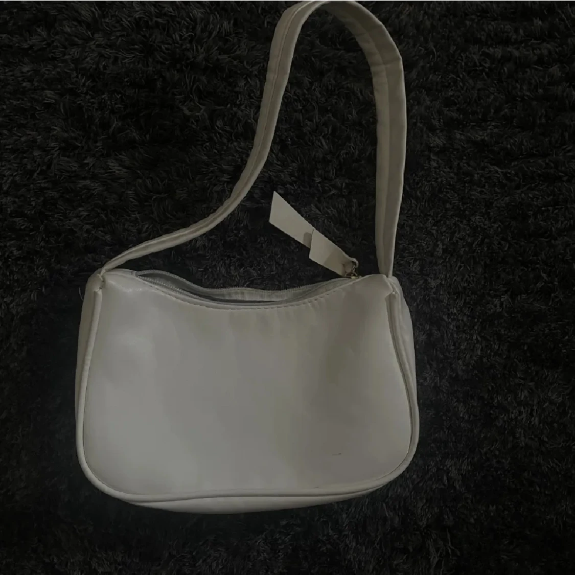 Vit axelväska 