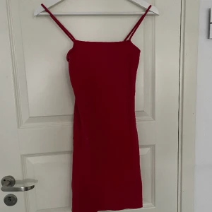 Klänning  - Klänning i jättebra skick