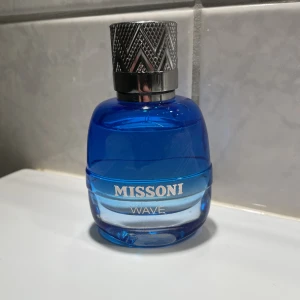 Missoni edt 30ml - Knappt använd, edt missoni wave.