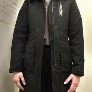 Jacka - Använd nike jacka i bra skick. Fodringen går att ta av. Storlek S