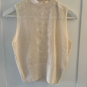 Stickad topp - Stickad zara topp, I väldigt bra skick