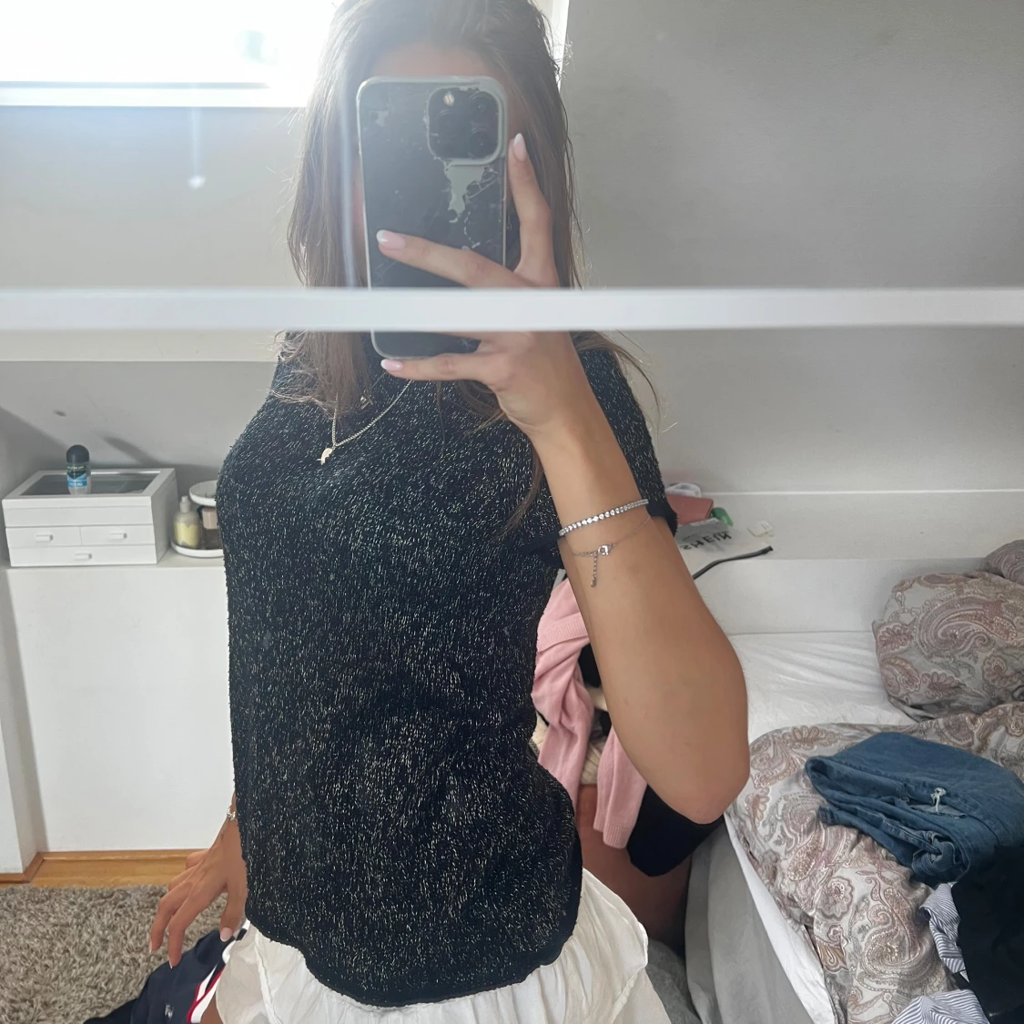 Svartglittrig topp - 91