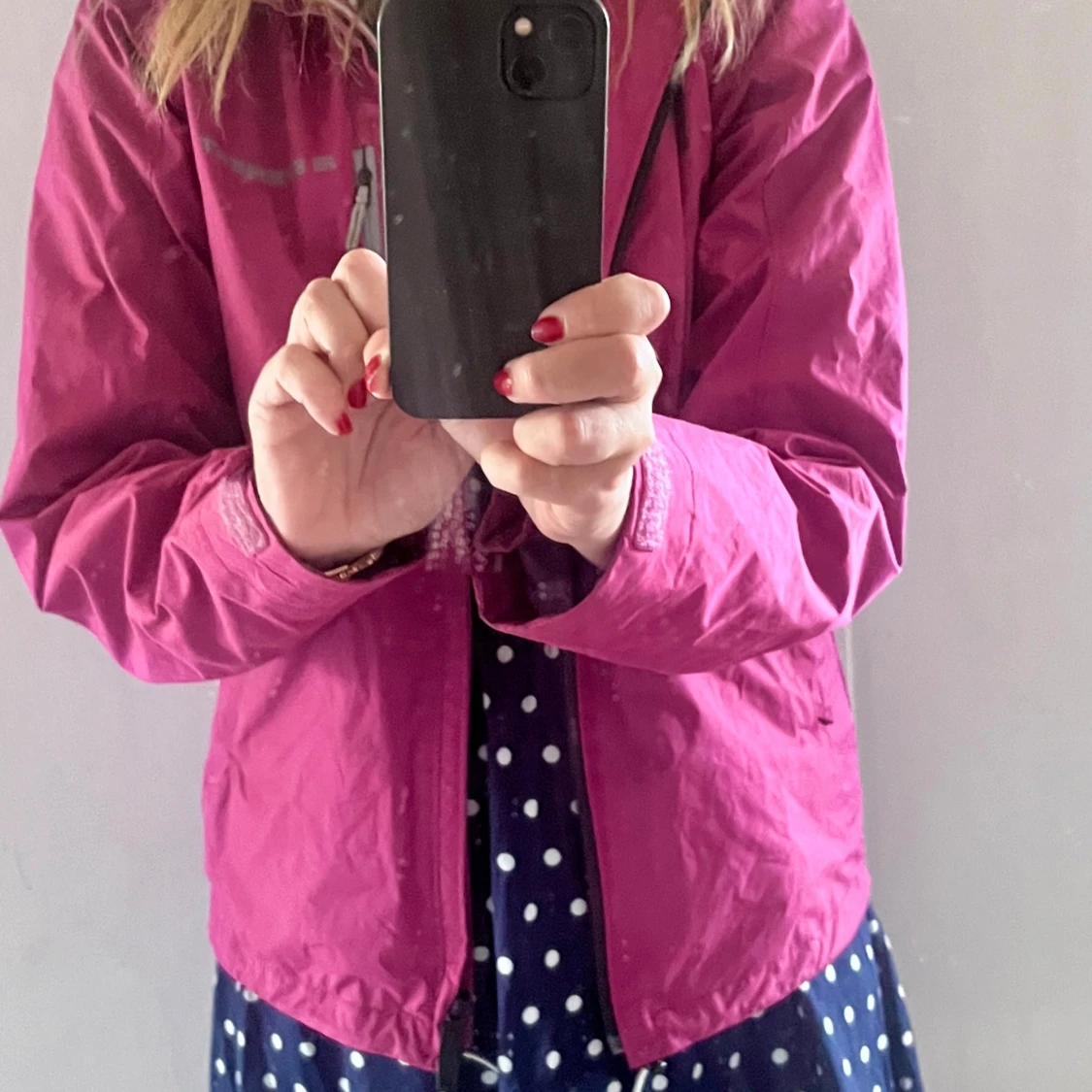 Fin vindjacka från Everest.  - 90