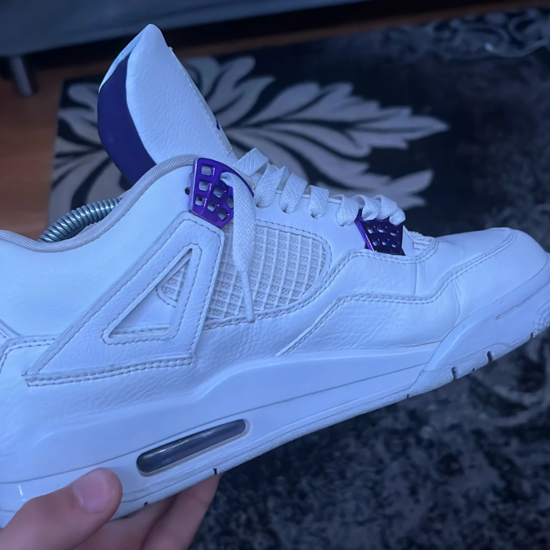 Jordan 4 metallic purple - 91