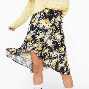 Mönstrad långkjol - Såå fin kjol från Kappahl!! Skriv för egna bilder💛💛🙌🏼