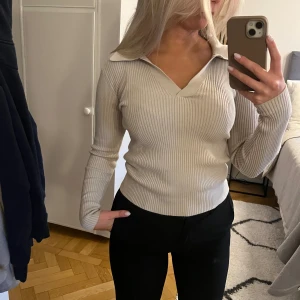 Ribbad tröja - Jätte stretchig tröja från twist&tango