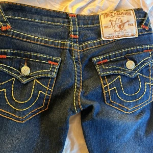 True religion jeans - As snygga jeans i sto  W27 Säljer dom för att dom inte alls satt bra på mig