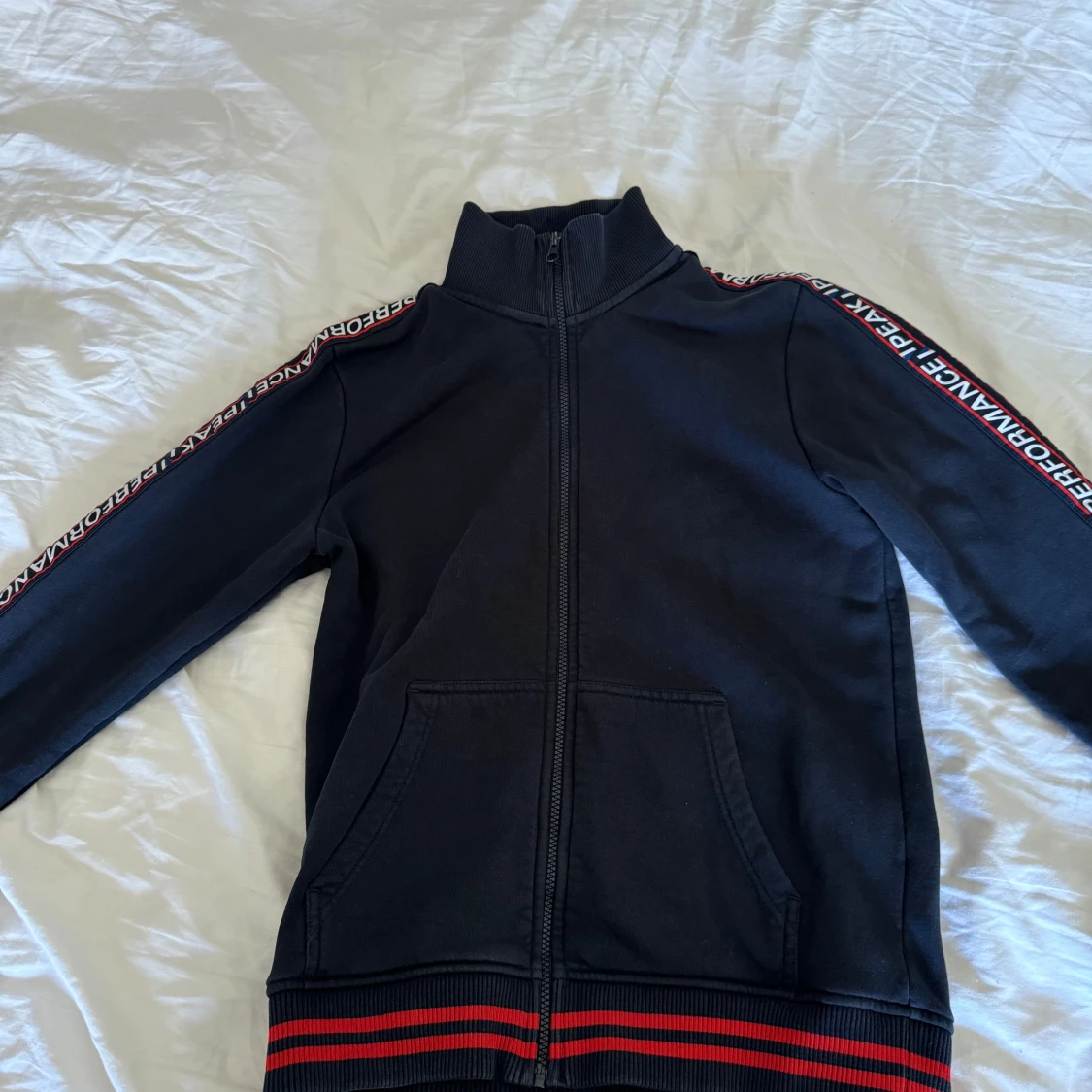 Peak performance zip