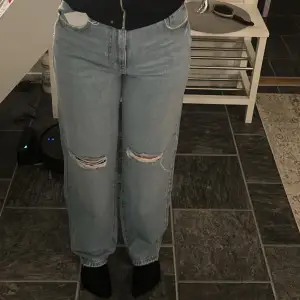 Jätte fina jeans med prislappen kvar!!