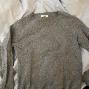 Stickad tröja - Fin stickad tröja i bra skick☺️