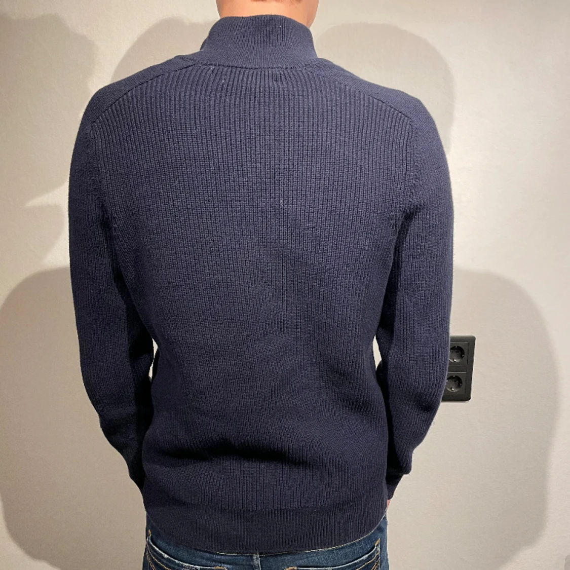 Säljer snygg mango tröja