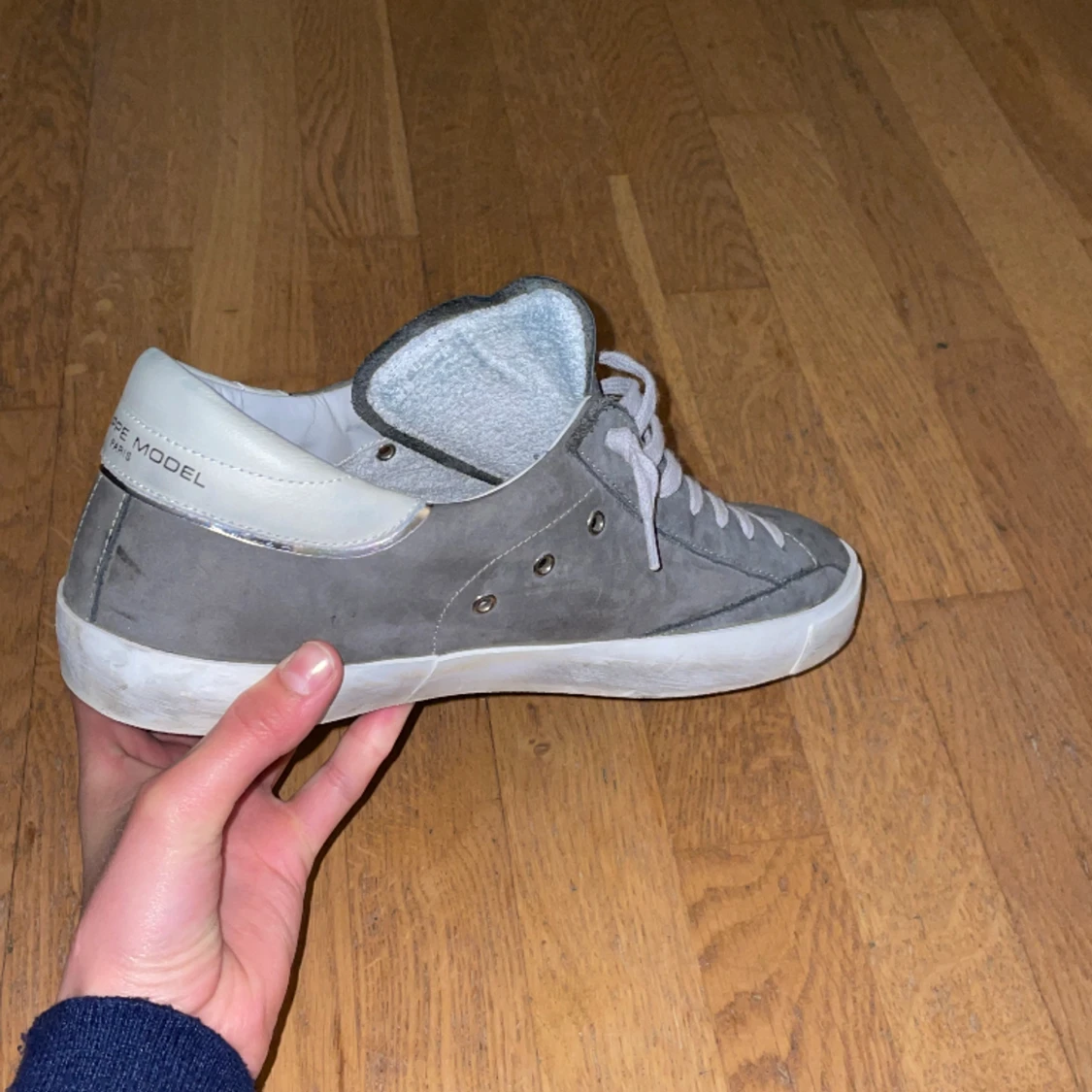 Philippe model  - 91