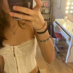 korsett - säljer denna jätte snygga tröja då den inte kommer till någon användning🎀