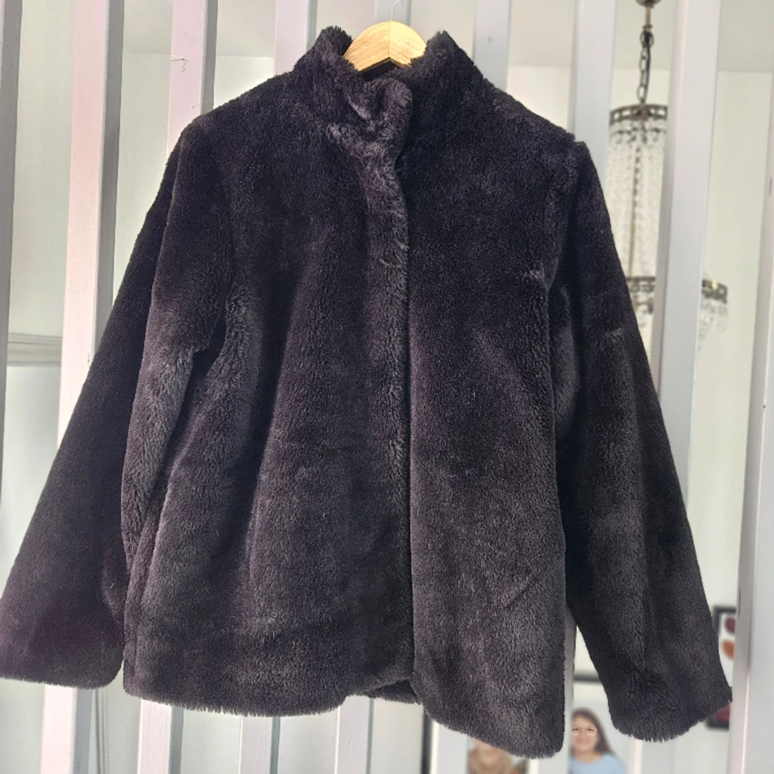 Svart mjuk fuskpäls - 91