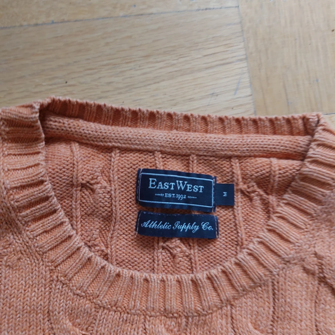 East West tröja  - 91