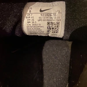 Nike Air Max 97 Medium Olive Sequoia - Storlek 41, använda ca 10 gånger så i väldigt bra skick. Priset kan diskuteras. 