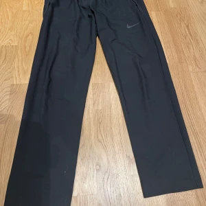 Tröja & byxa - Nike