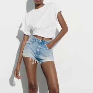 Jeans shorts💞🐆 - Super fint sick💝storlek 36