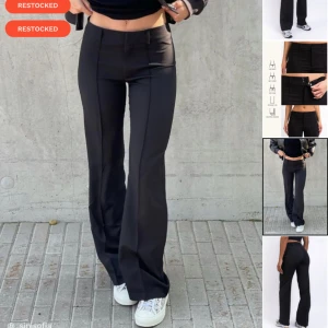 Madlady Kostymbyxor - Säljer mina svarta lågmidjade kostymbyxor då dom inte kommer till användning längre. Dom är i väldigt bra skick, bara en liten del av sömnen på vänner ben som gått upp lite. Nypris 649kr🤍