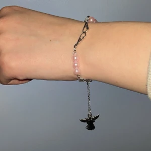 3 handgjorda armband ❤️ - Handgjorda armband som endast kostar 75 kr/st och det är fri frakt!☺️