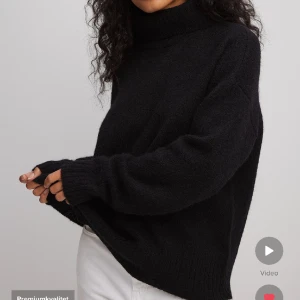 Stickad tröja  - Stickad tröja, nypris 999kr