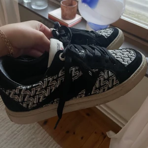 Zadig skor  - Jättefina skor från Zadig men som tyvärr inte kommer till användning längre💕storlek 37