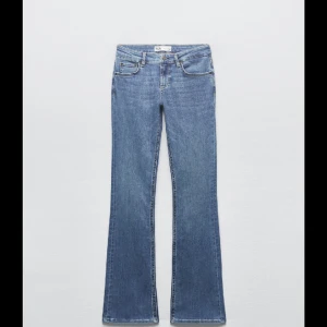 zara jeans - super snygga zara jeans i bra skick!