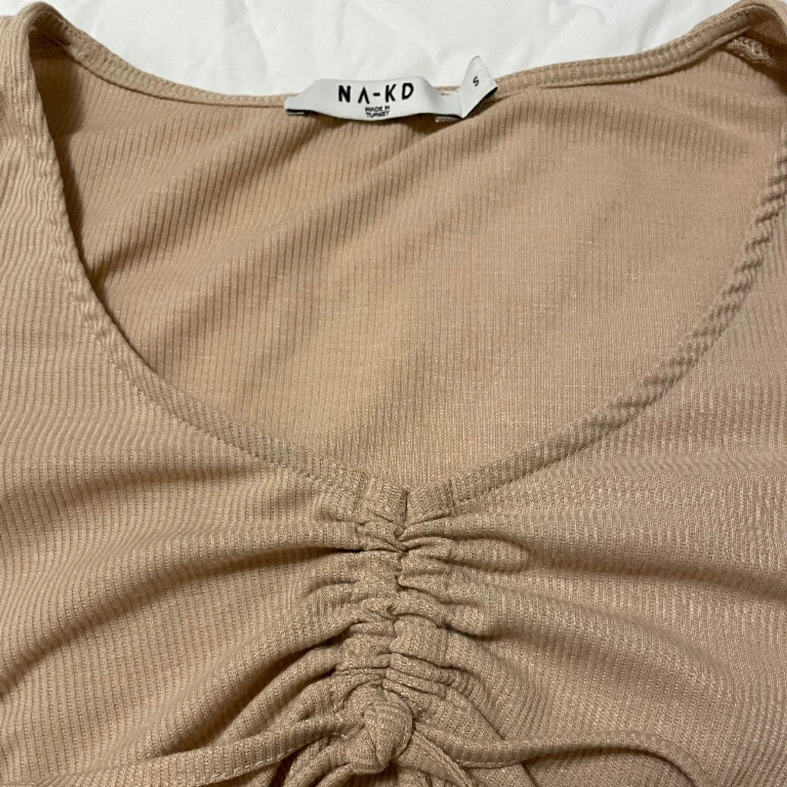 Topp med lång ärm från NA-KD - 90