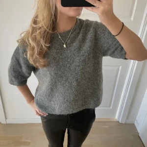 Stickad T-shirt  - Från Lindex ❤️