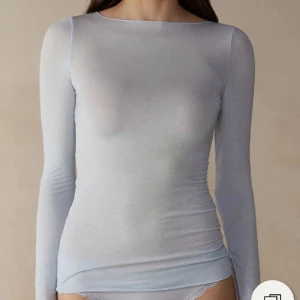 Intimissimi tröja ljusblå - Tröja från intimissimi i ljusblått, i bra skick. 