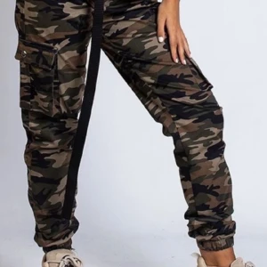 Cargobyxor!💚 - Cargobyxor från madlady! Supersköna o snygga🤎