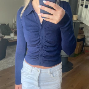 Jättefin tröja som inte används längre  - Bra skick 