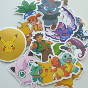 13st pokemon klistermärken, stickers  - Klistermärken/stickers  Motiv: pokemon  Antal: 13st  Skick: oanvänd  Kul att använda till pyssel, scrapbooking och annat 