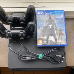 Ps4 med med FIFA 17 FIFA 19 GTA Destiny  - Vissa av spelen kanske inte funkar, Skriv vid funderingar