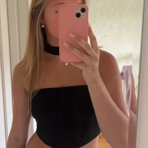 Festtopp  - Festtopp från Gina Tricot, endast använd en gång ❤️