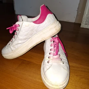 Snygga skor köpt i italien - Snygga skor köpt i italien och veldigt finna