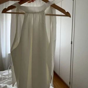 festtopp - superfin festtopp som ej kommer till användning💕💕