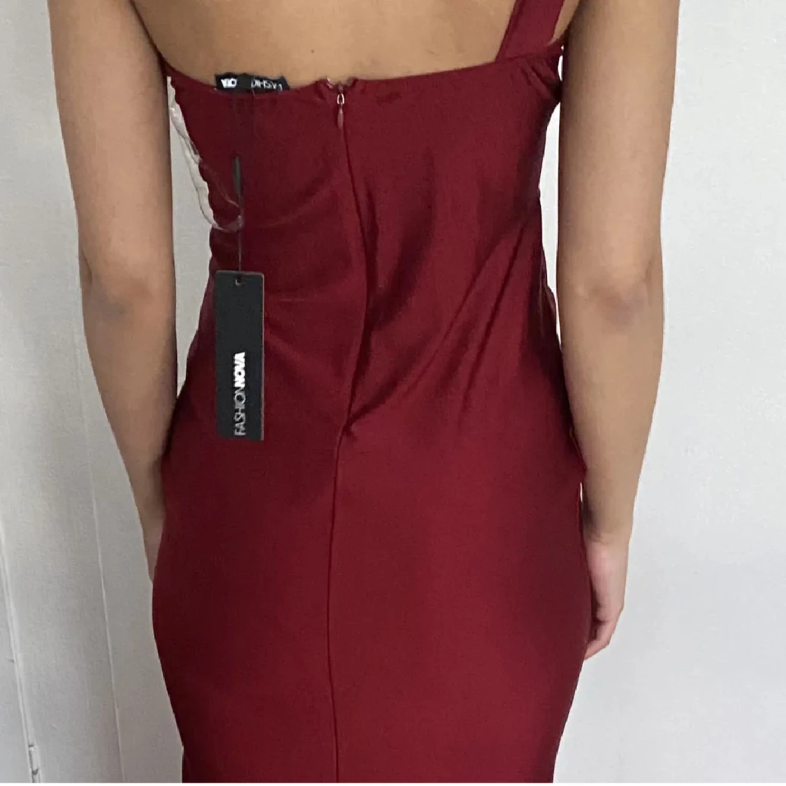 Balklänning - Fashion Nova - 90