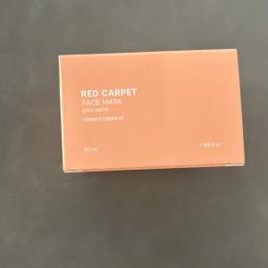 Red carpet Face mask, oöppnad❤️