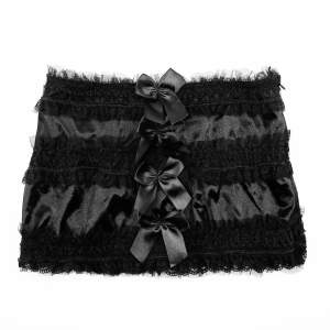 Jättesöt svart microskirt med rosetter & spets! 🖤🕸️Passar storlek S/M (midjemått 66-80cm, längd 25cm) 📏Knappt använd!✨Köp nu 💌 ⚠️ OBS kan användas som tubtopp om man är obekväm med längden osv ⚠️