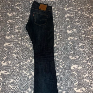 Levis 501 - Levis jeans i bra skick, kommer inte till använding!