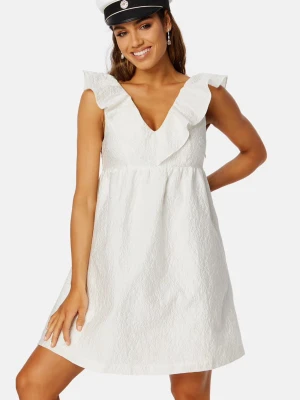 Studentklänning bubbelroom - Skitsnygg studentklänning från bubbelroom med lappen kvar, säljer då den tyvärr är för liten för mig💞