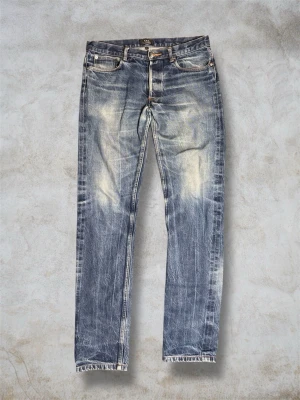 A.P.C SELVAGE JEANS  - Otroligt feta Selvage jeans från A.P.C | Strl: 31 | Kolla bild 4 |Hör av dig vid intresse eller om du undrar någonting! 