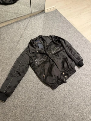 LVV Black bomber jacket - Size S, true to size. More pics DM