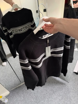 CD Black sweater - Size M, true to size. More pics DM