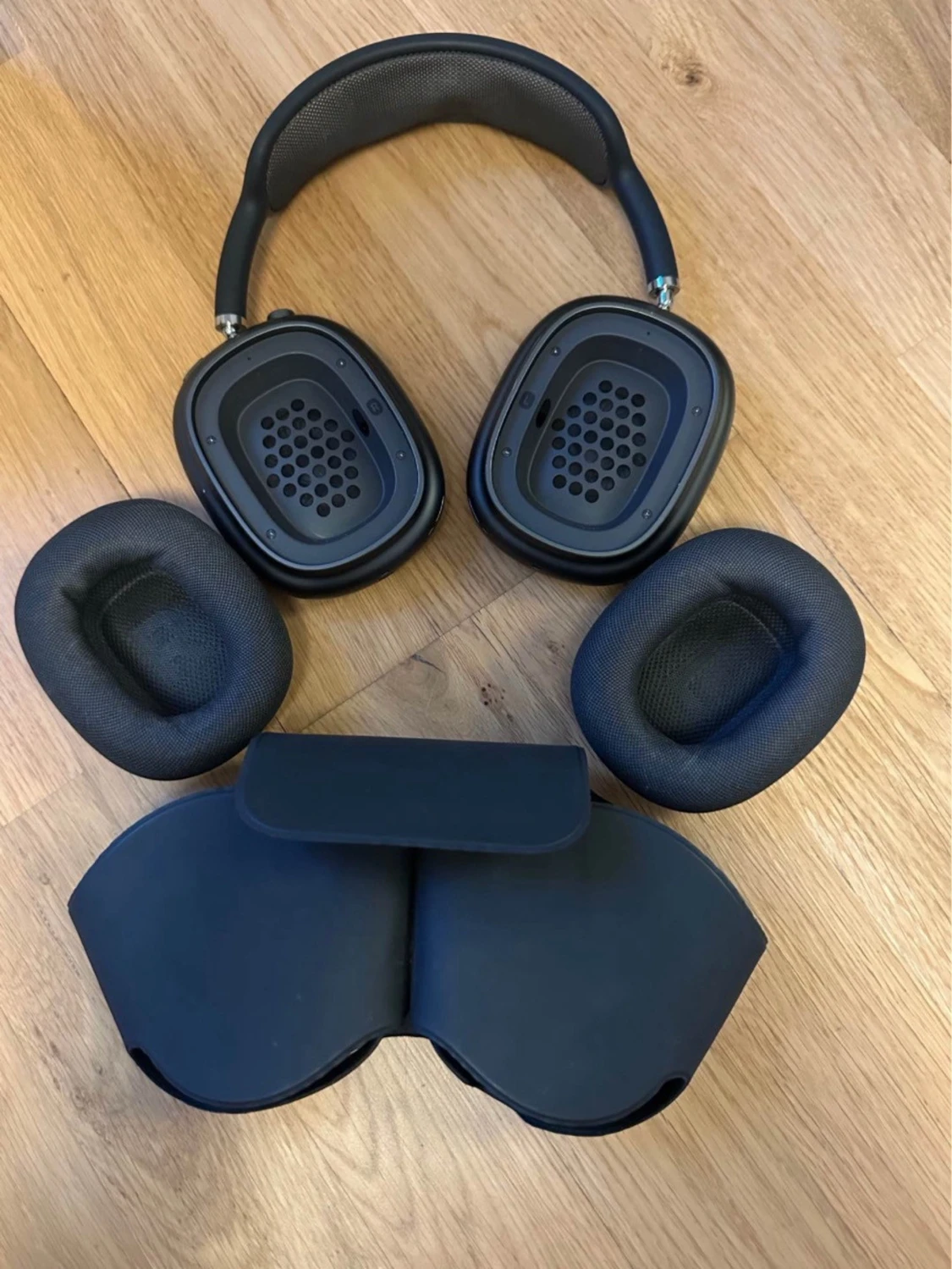 Apple AirPods Max Svart kvitto ingår - 4