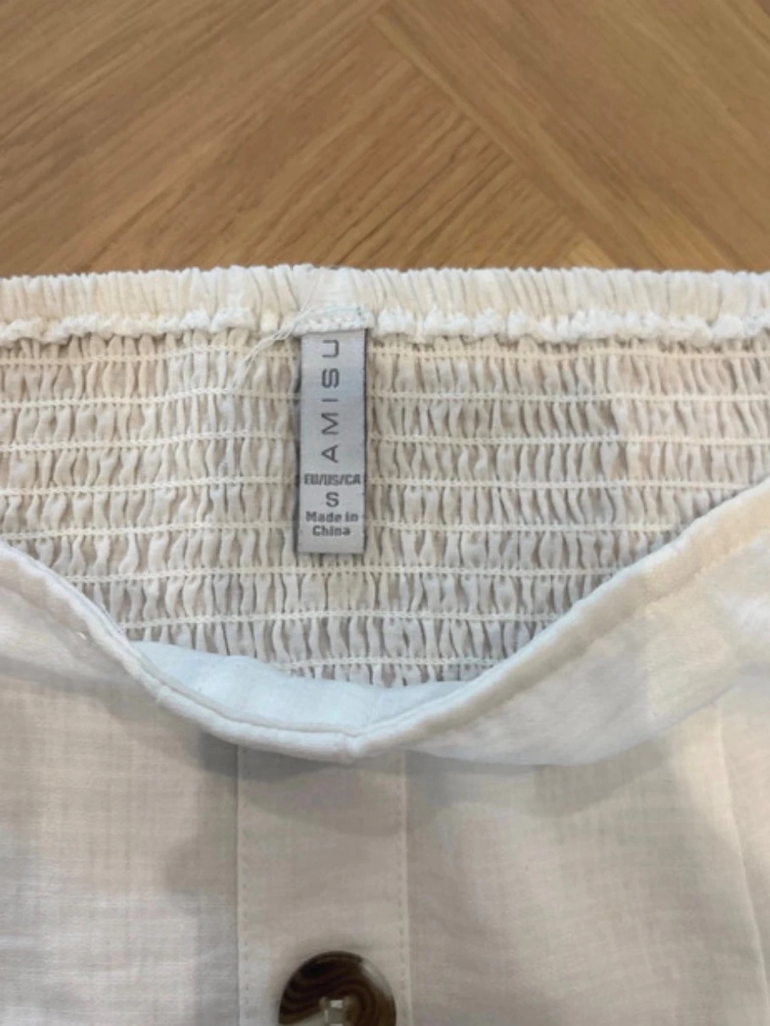 Offsholder crop top  - 1