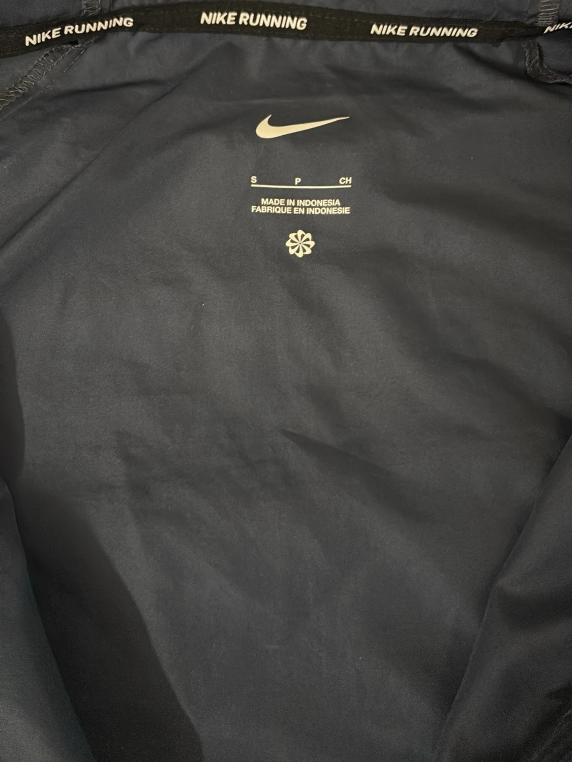 Svart Nike vindjacka med huva - 1