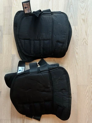 Transport benskydd till häst  - Transport benskydd i både bak och fram💕