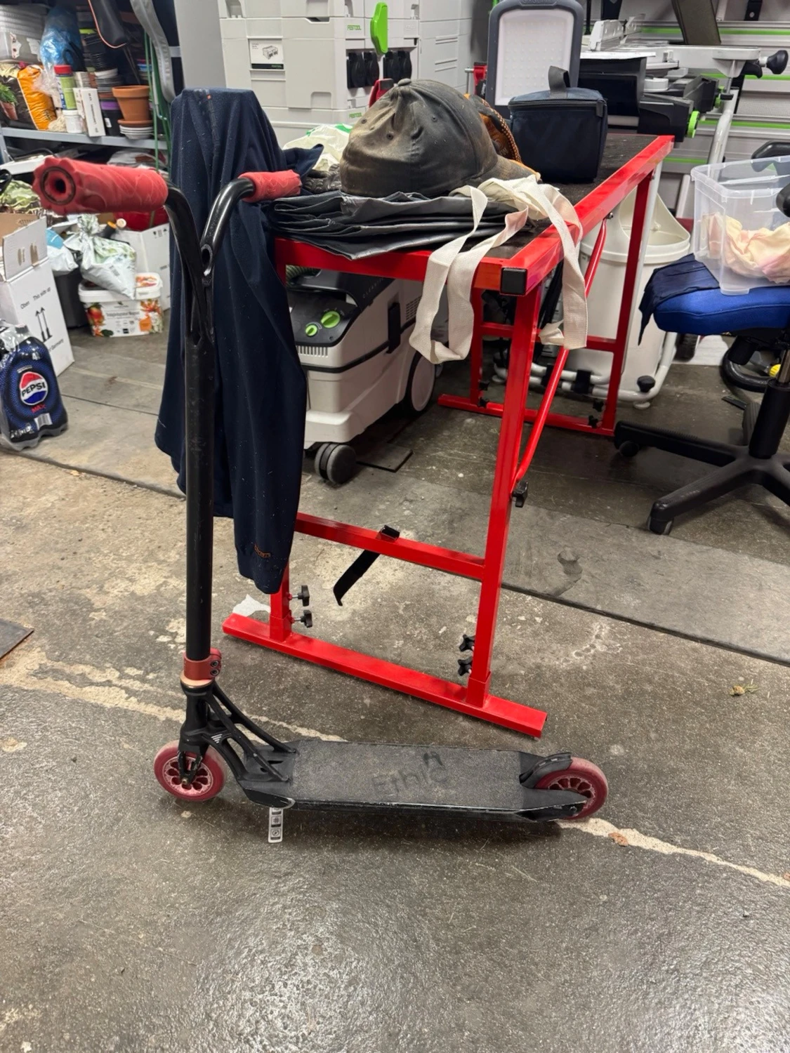 Ethic Kickbike Custom bygd, reserv delar, pris allt orginal 7800kr